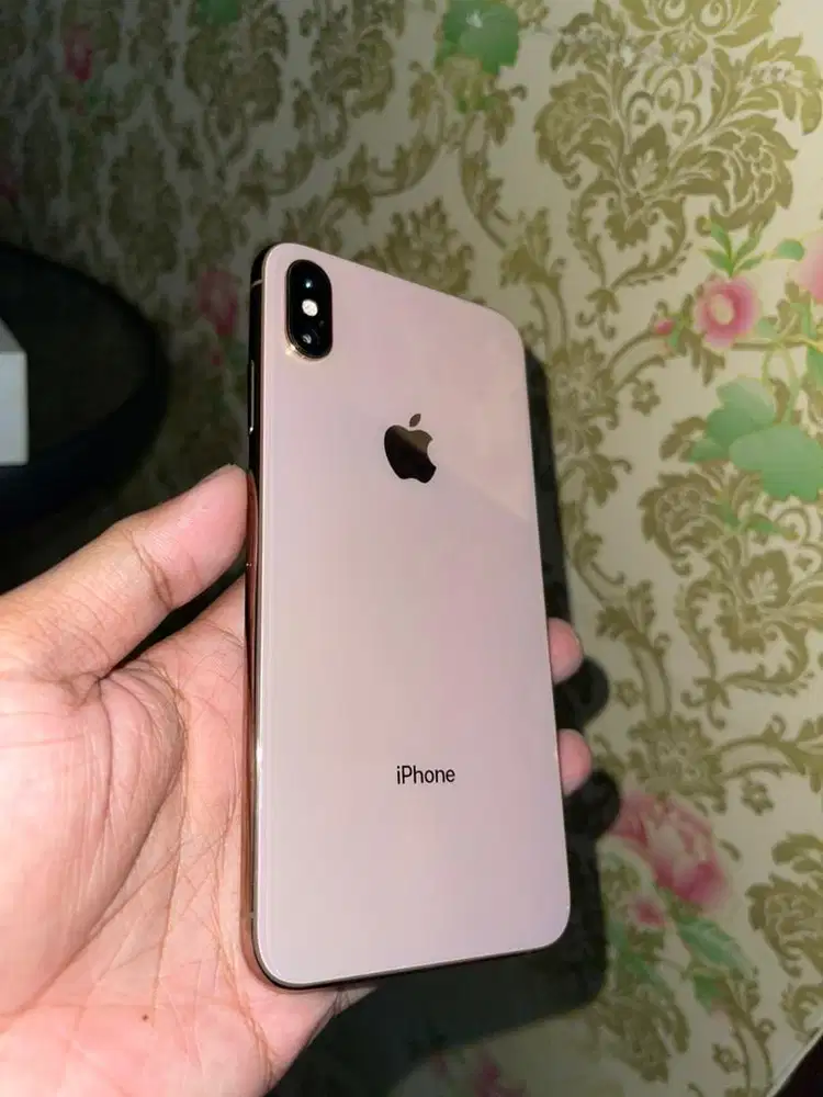 Iphone xs max 64gb