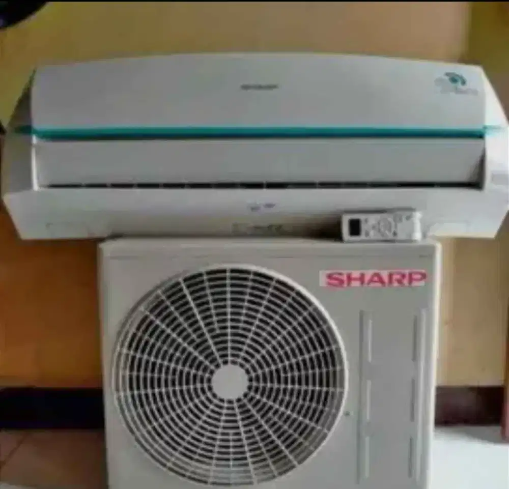 AC SHARP 1/2 PK Bekas