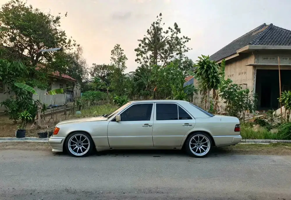 Mercy Boxer W124 300e Manual