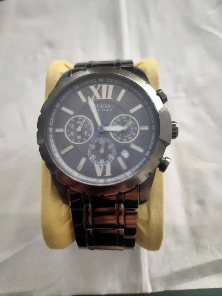 Dijual jam guess second original