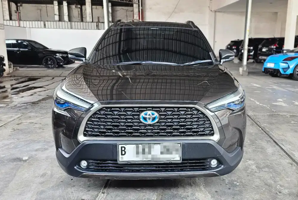 Baru 48rb Km Toyota Corolla Cross Hybrid AT Matic 2020 Graphite Brown
