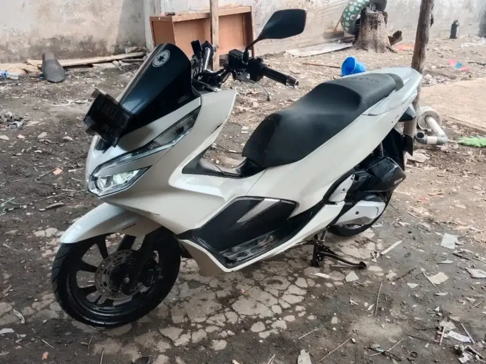 PCX Putih 2021 Pribadi