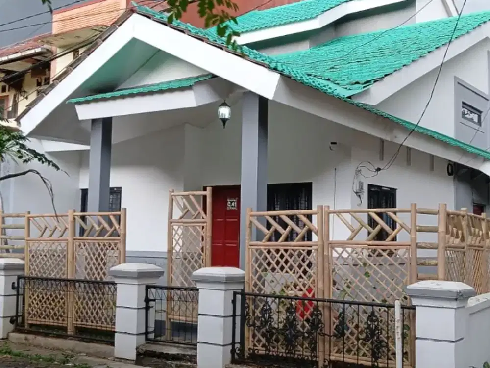 Rumah Hook Tanah Luas, Dekat Tol, Mall, Sekolah dan Kampus Ciledug karang tengah