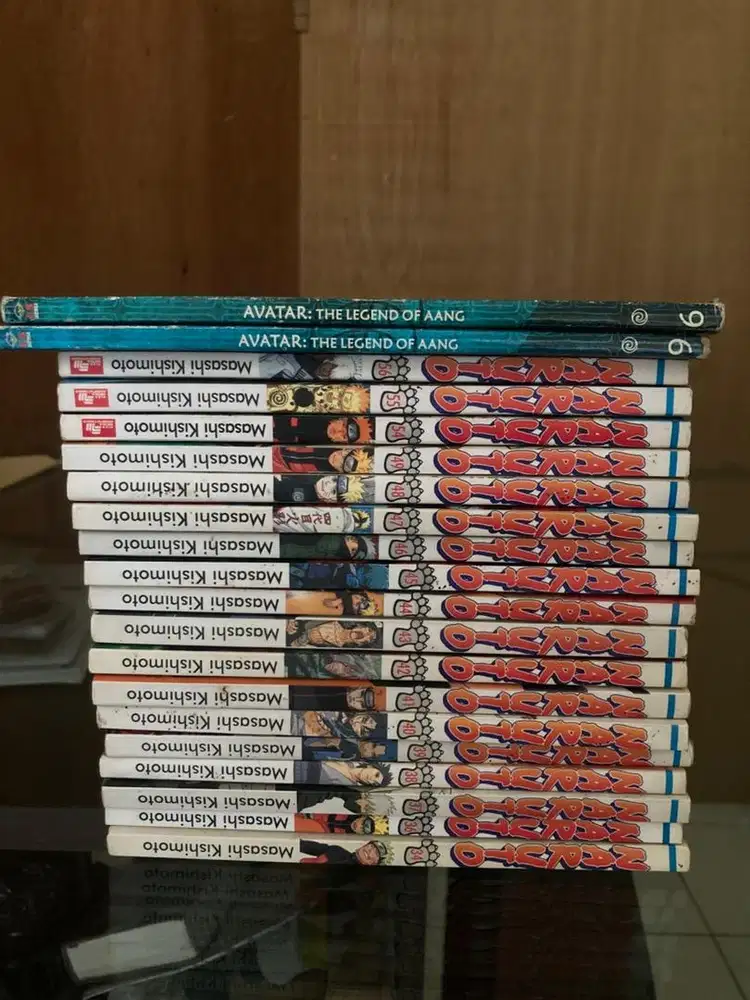 Preloved komik (naruto, avatar)