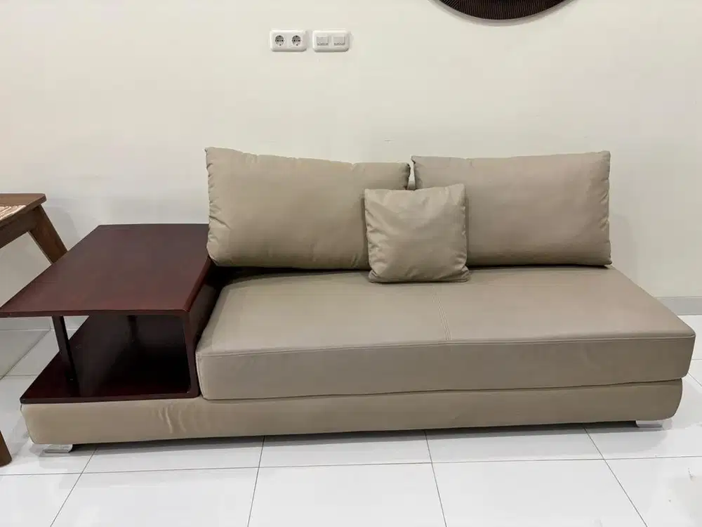 Sofa Beige/Cream + Meja + Footrest 1 Set - Surabaya