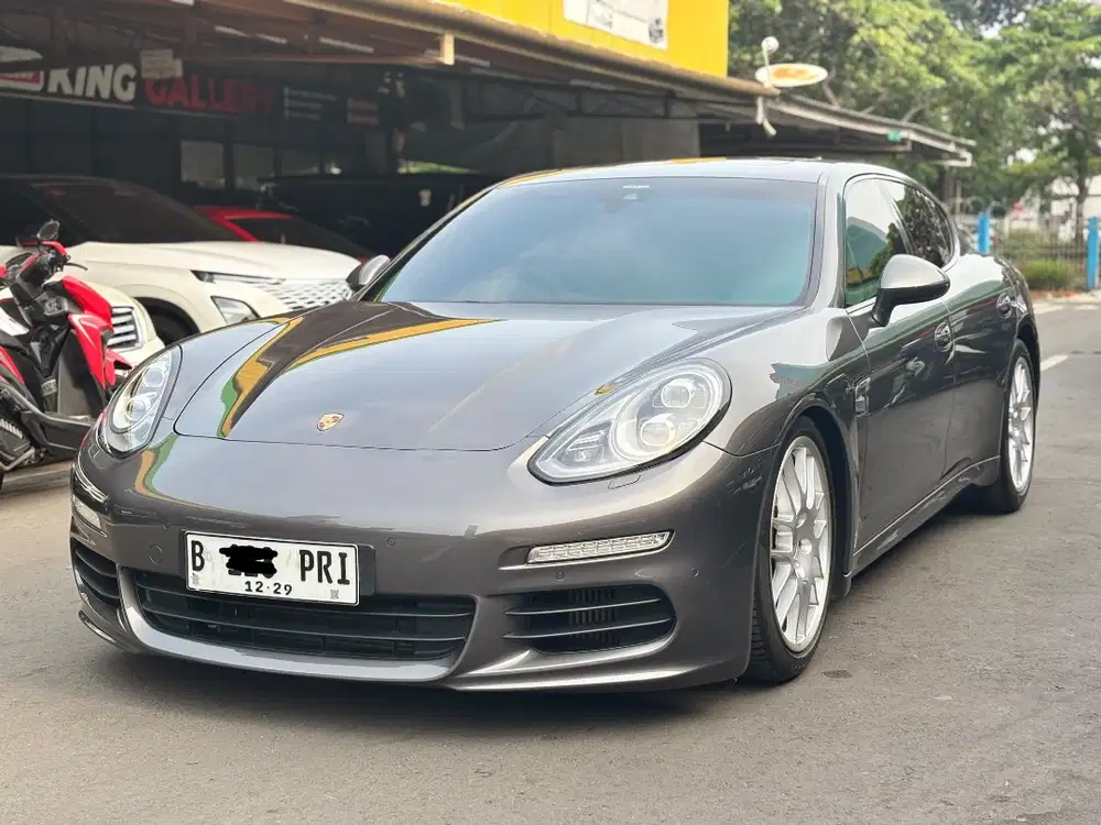 PORCHE PANAMERA S 3.0 AT 2013 GREY