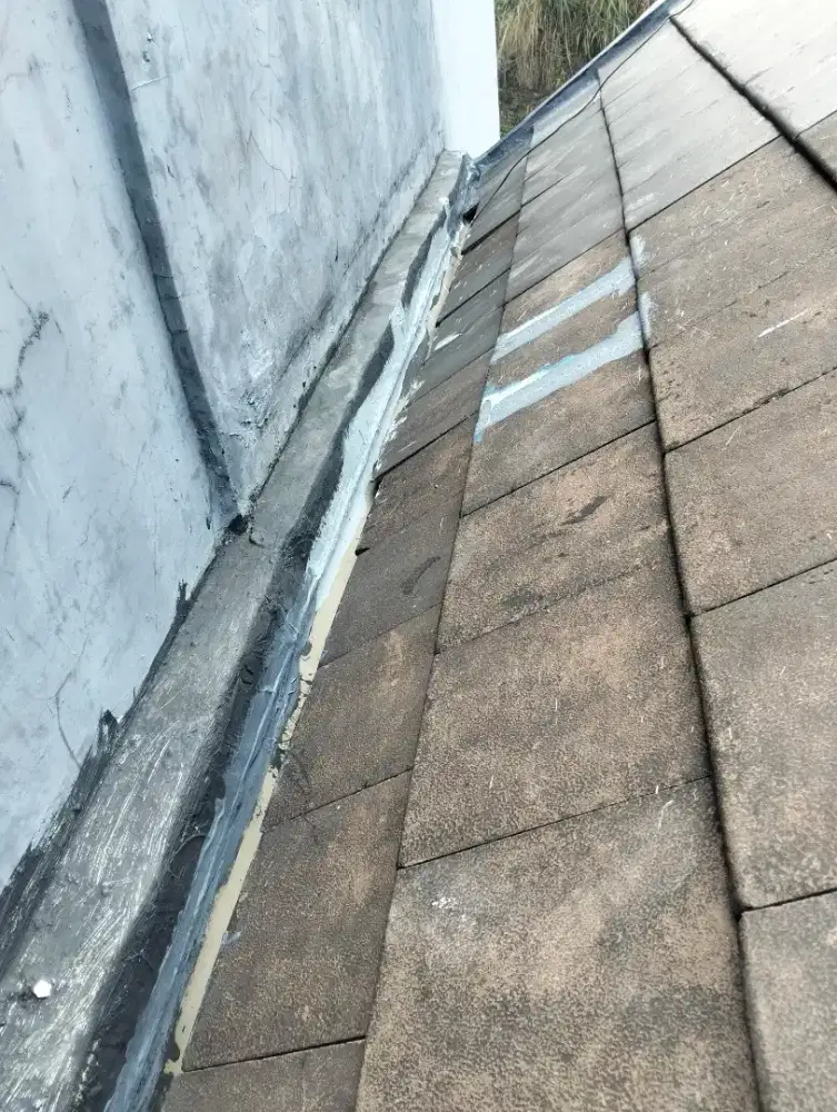 Tukang atap bocor ganti atap rumah renopasi