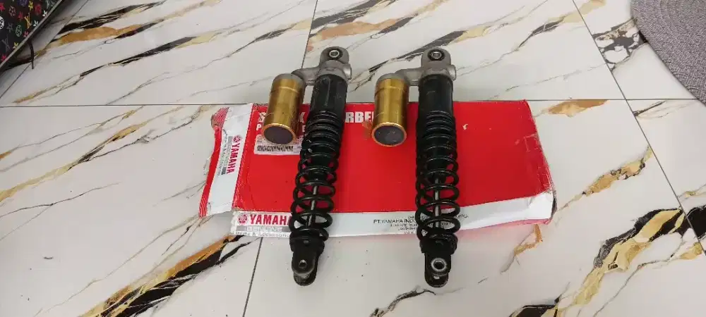 SHOCK BREAKER belakang N Max Old