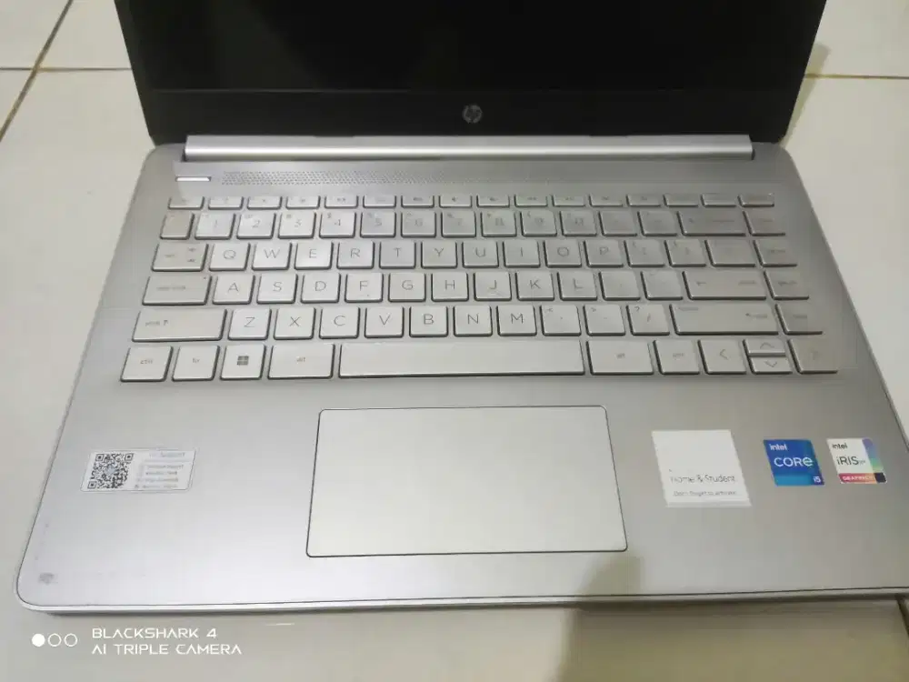 Laptop HP i5 gen 11 (2022). Ssd 512gb