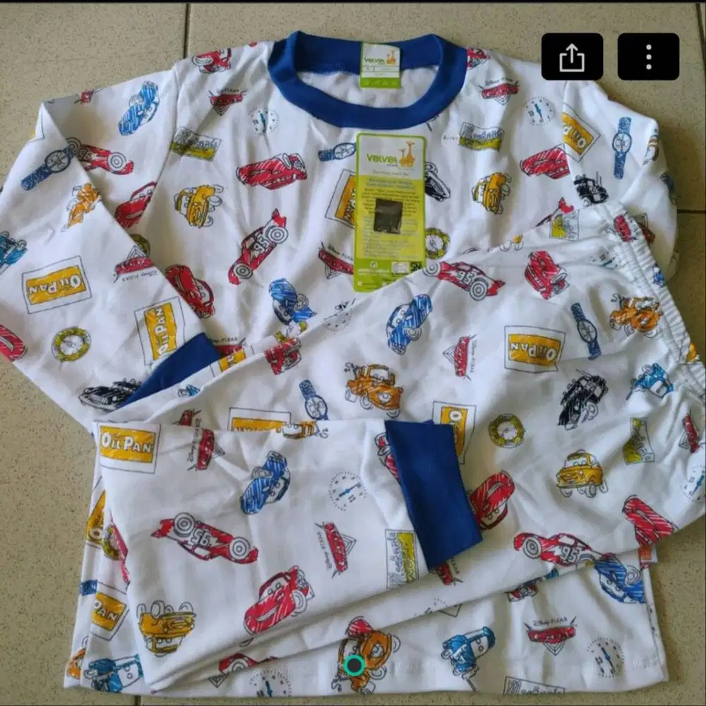 1 set piyama bayi