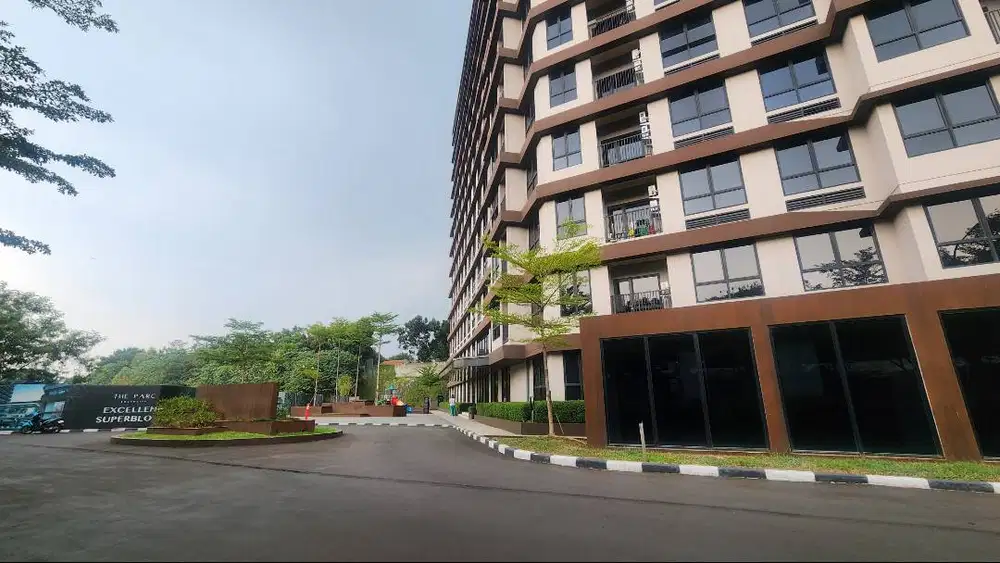 Over Kredit Apartemen 1BR Full Furnished The Parc South City