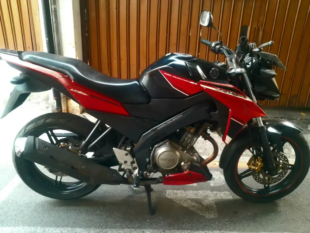 Yamaha new vixion 2016 dki timur original dki timur mantap murah