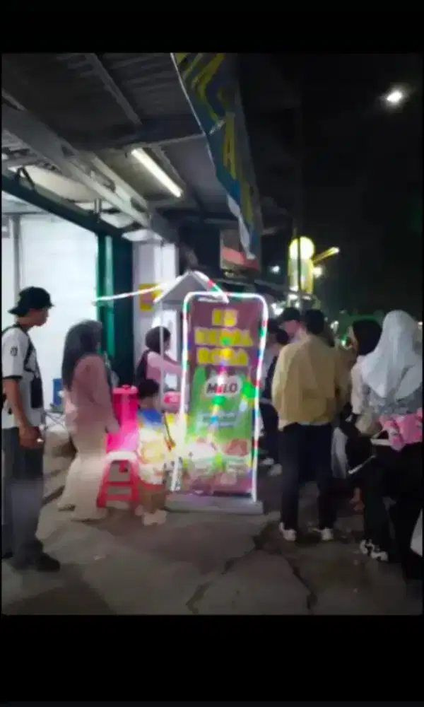 Jaga stand es kepal