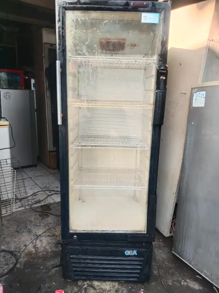 Showcase Gea 4rak normal dingin siap pakai