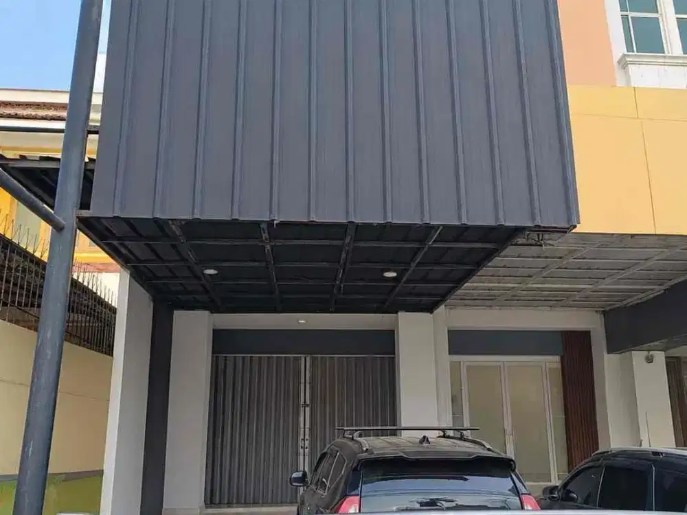 Disewakan ruko Sporadis pinggir jalan utama grand galaxy Bekasi baru renovasi