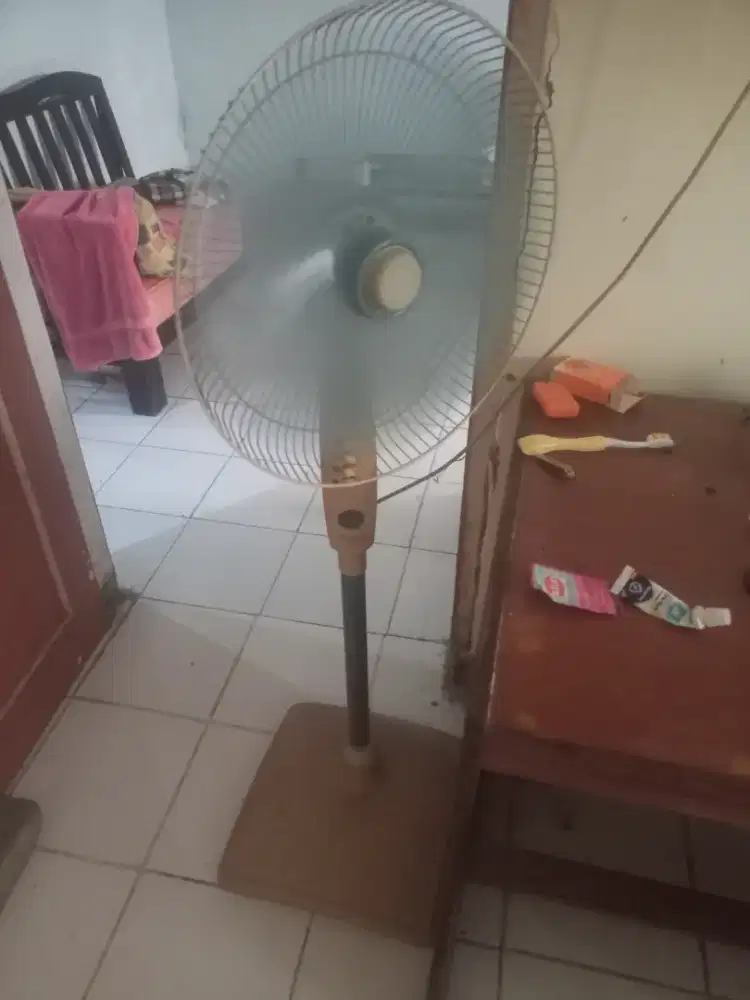 Jual kipas angin stand