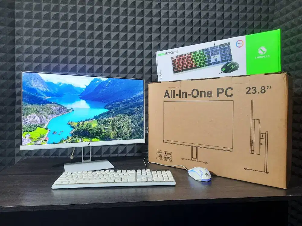 PC All In One 23.8 Inch Custom Pabrikan Core i7 Gen 8