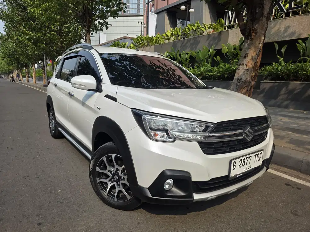 (KM30000)SUZUKI XL7 ALPHA AT 2022 NIK 2021 ISTIMEWA KM RENDAH!!