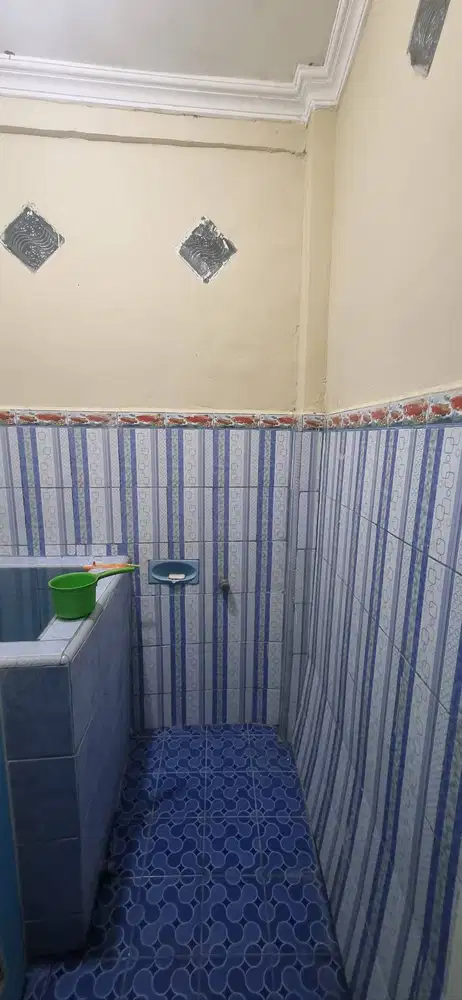Disewakan Rumah di Komplek Perumahan yang Asri