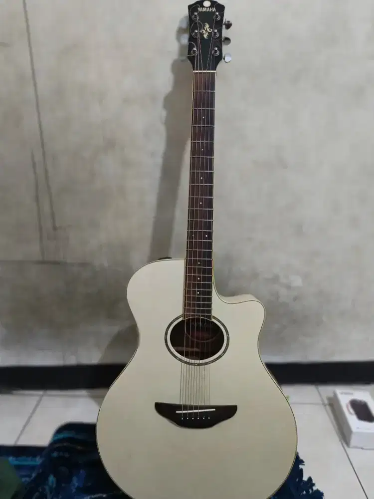 Gitar apx600 ori