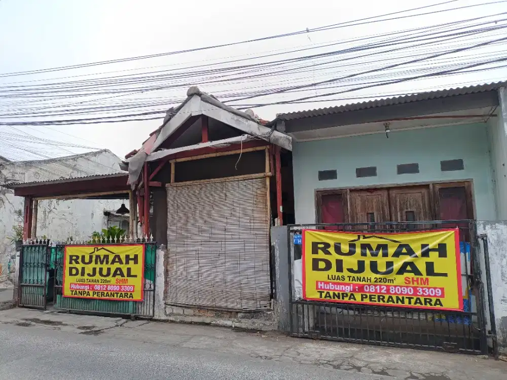 DIJUAL CEPAT Rumah Pinggir Jalan Strategis