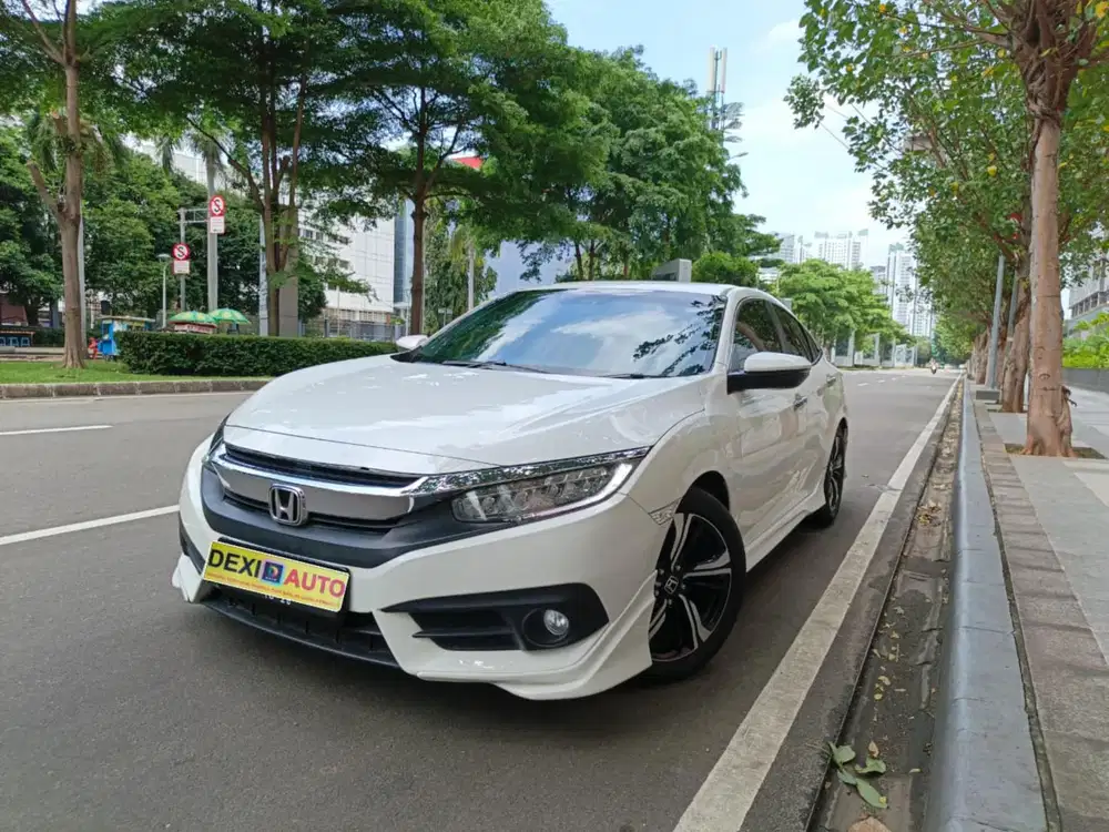 (KM50000)HONDA CIVIC TURBO ES SEDAN NIK 2016 ISTIMEWA KM RENDAH