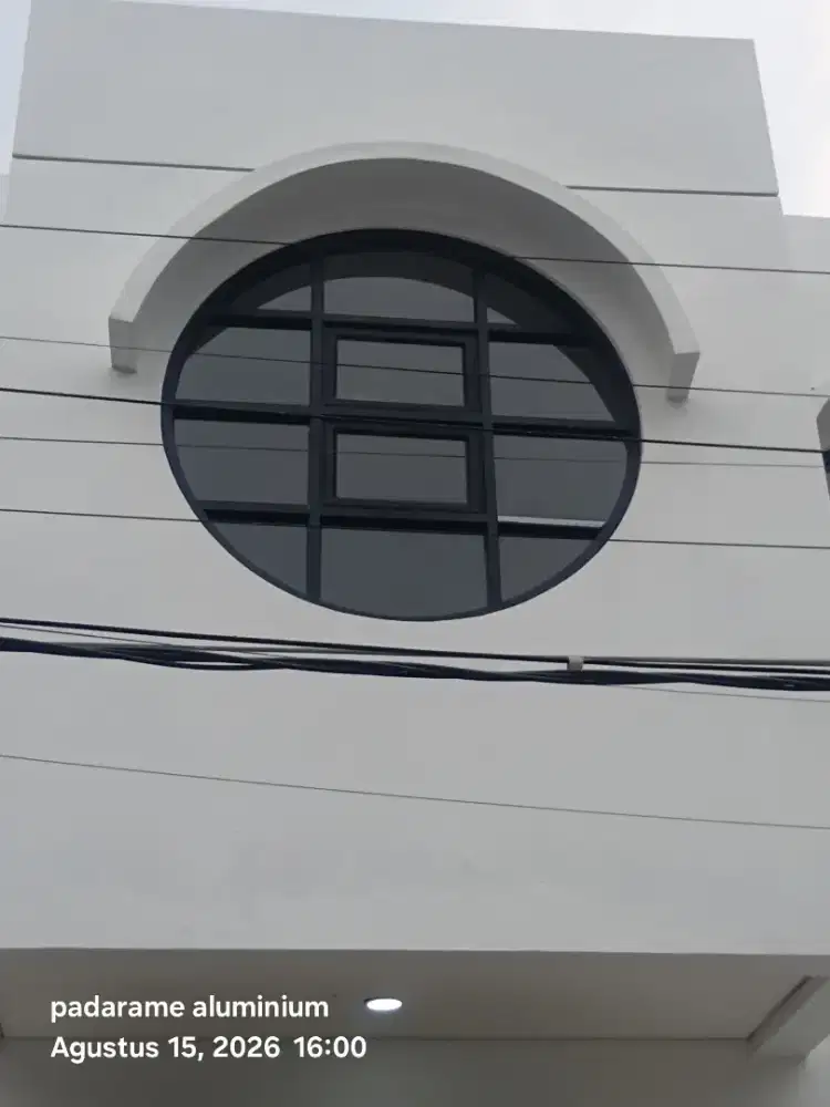 Kontruksi kusen aluminium &besi