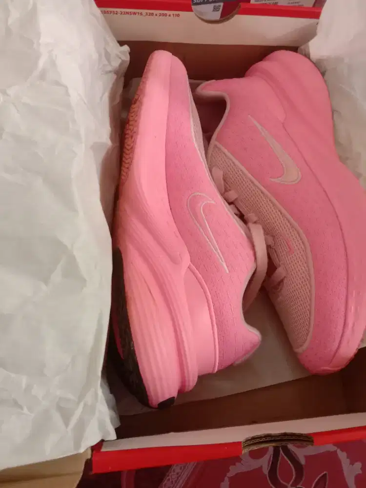 Nike original pink