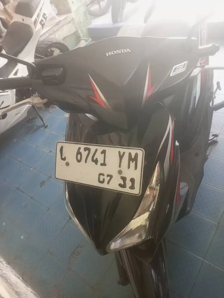 Jual Vario 2016 warna hitam