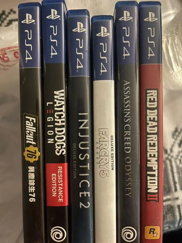 Ps4 cd **HARGA SATUAN