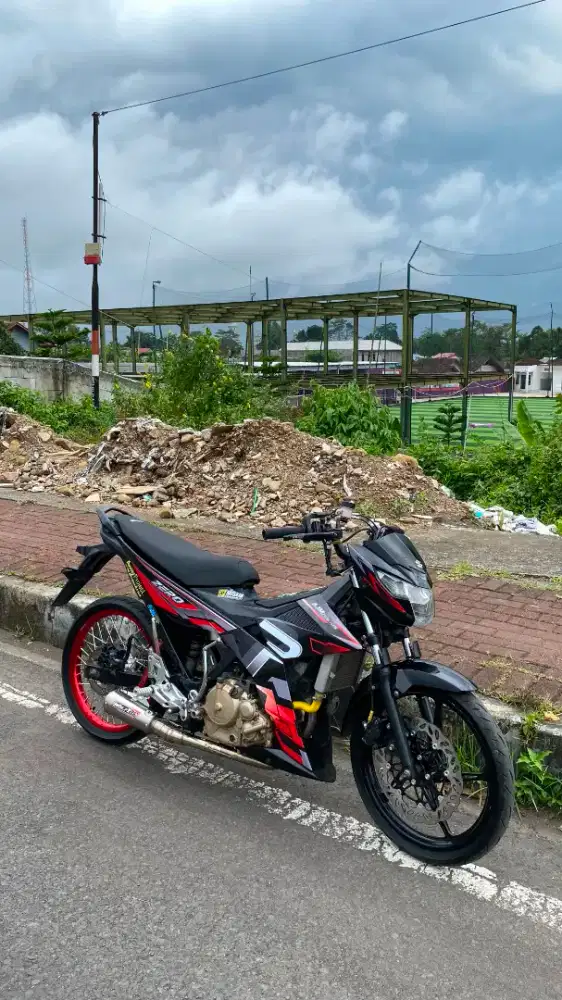 SUZUKI SATRIA FU 2017 FI