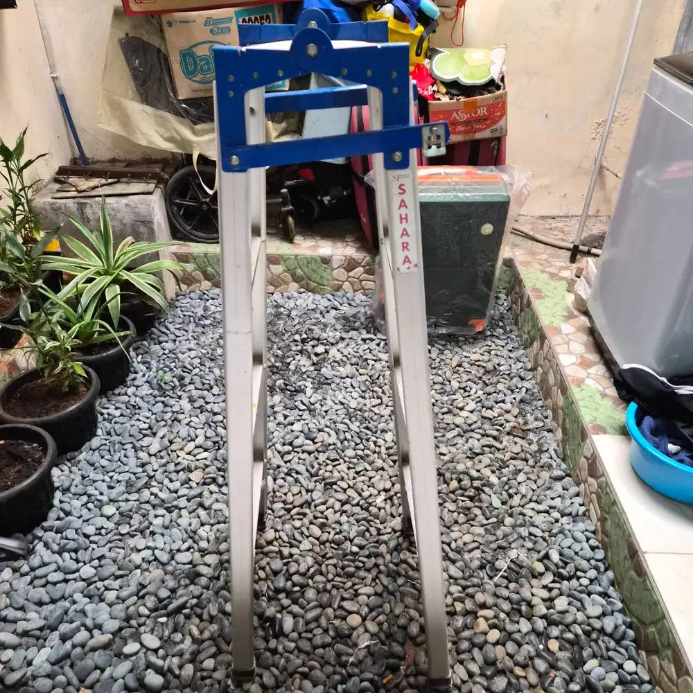 Tangga Lipat Aluminium Sahara 1,25 M1,5 M