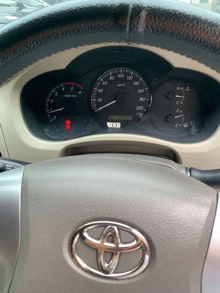 Toyota Kijang Innova 2012 Diesel