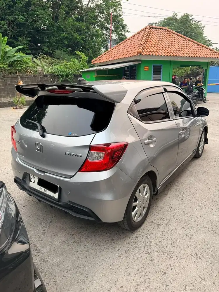 Brio satya E cvt MANUAL (Istimewa) body Upgrade RS