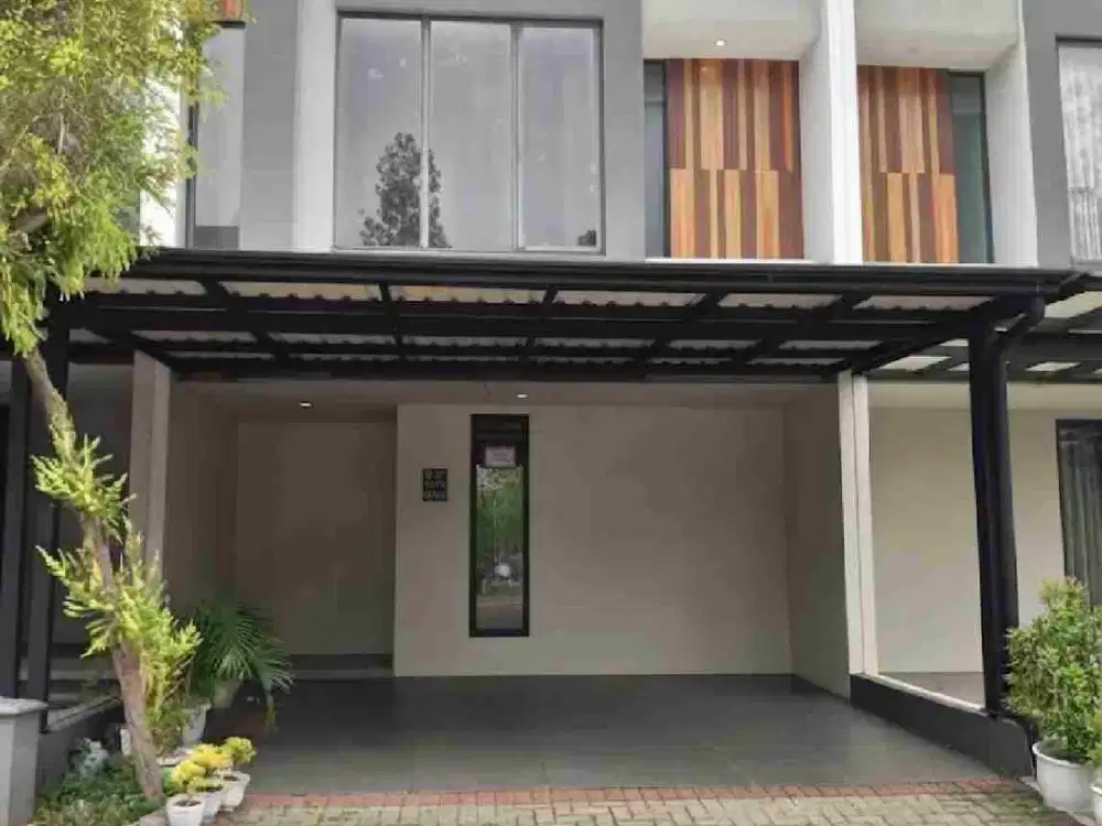 Disewakan murah rumah bagus ada AC 4 dan Canopy dekat Stasiun Jurangmangu
