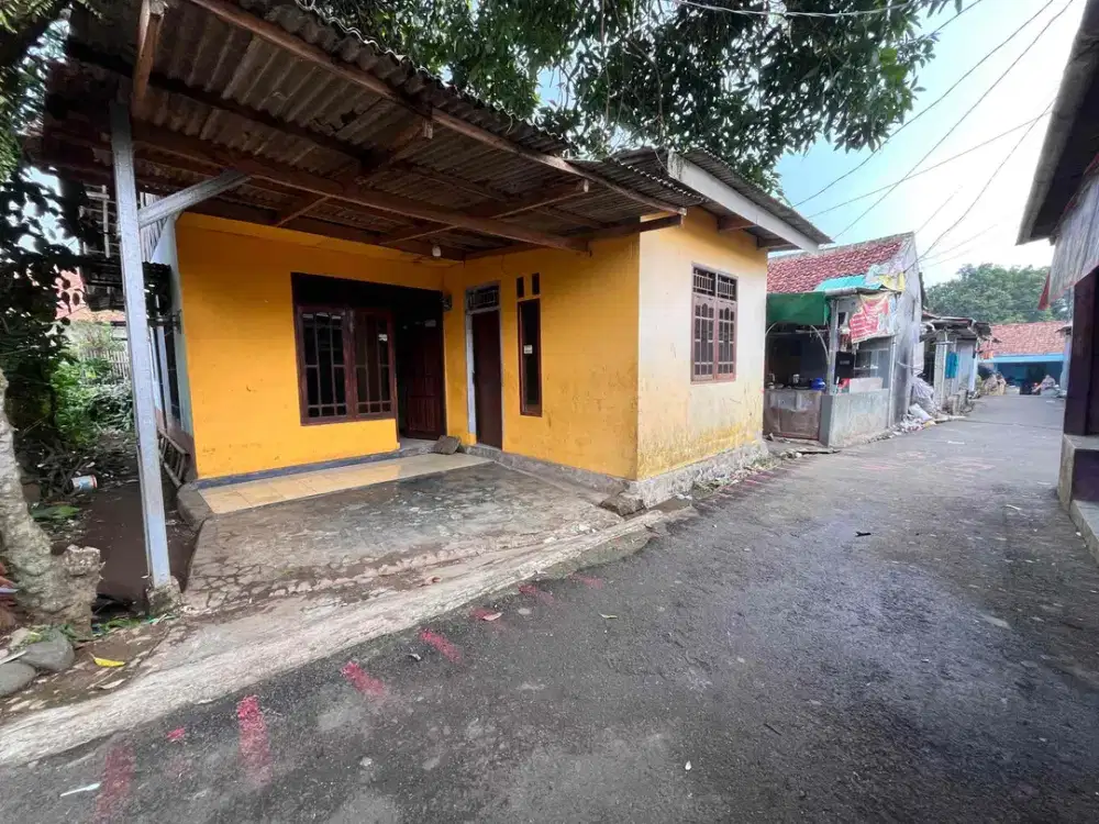 RUMAH MURAH DEKET JALAN RAYA DI KARIHKIL CISEENG
