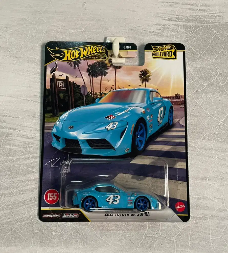 Hot Wheels Boulevard 2021 Toyota GR Supra