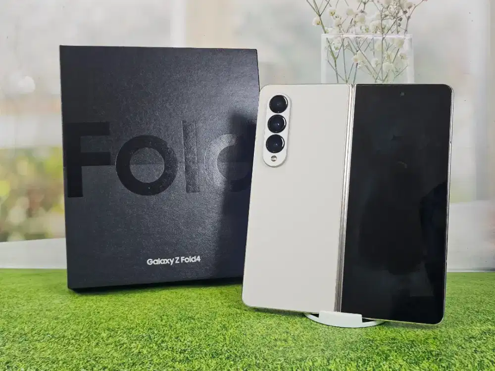 Samsung Z fold 4 5G NFC Ram 12GB/512GB Resmi SEIN