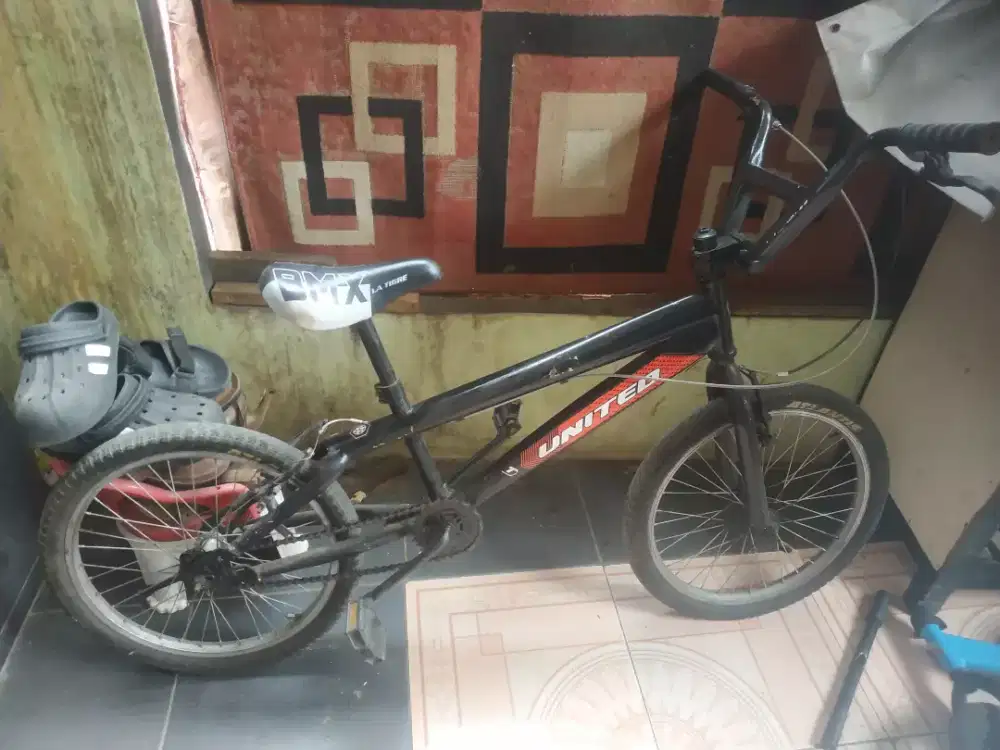 Sepeda BMX united