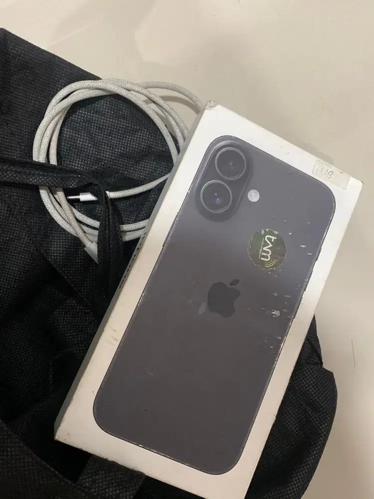 Iphone 16 basic 128 black