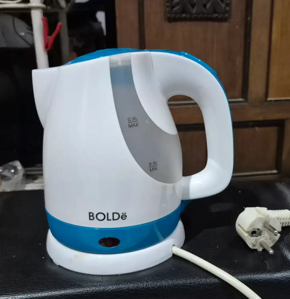 Bolde teko listrik / electric kettle /kettle listrik Bolde