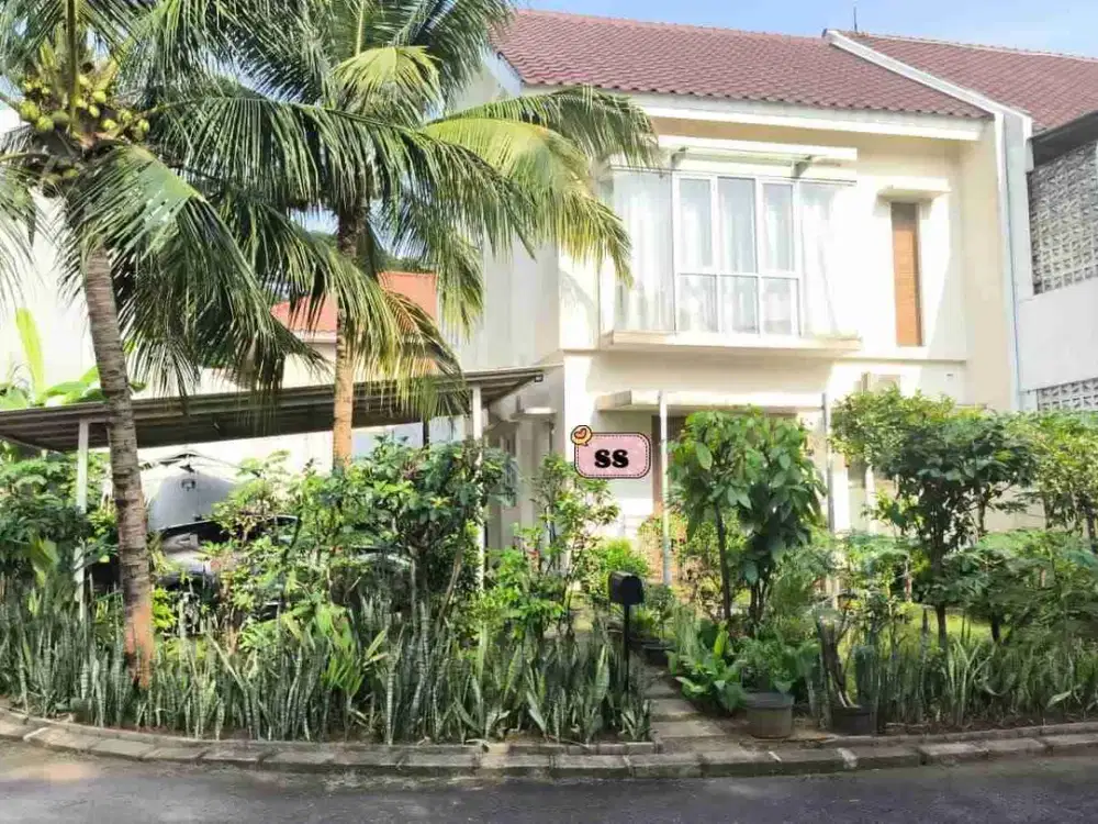 Dijual rumah citragran Cibubur. Dalam cluster. Hoek dibangun sendiri dari kavling.