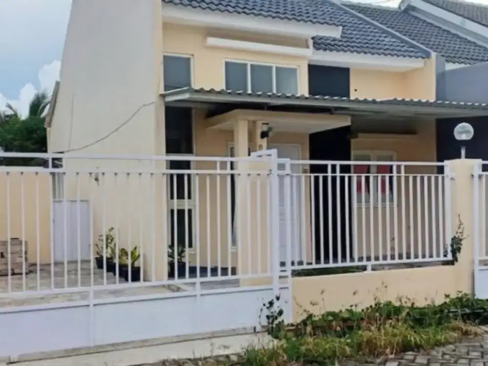 DIJUAL RUMAH HOOK IDAMAN DI ALANA REGENCY - SHM & READY HUNI