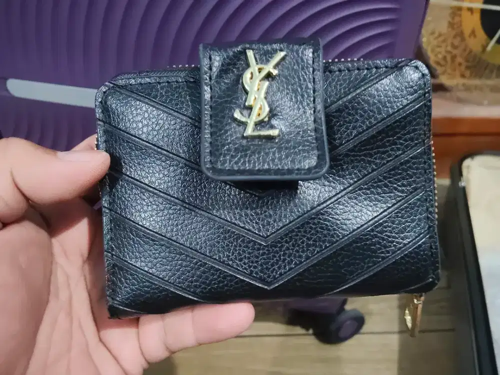 Dompet Wanita Bekas