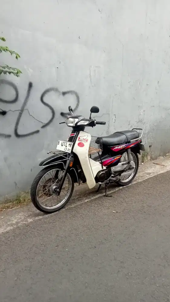 honda Astrea tahun 1996