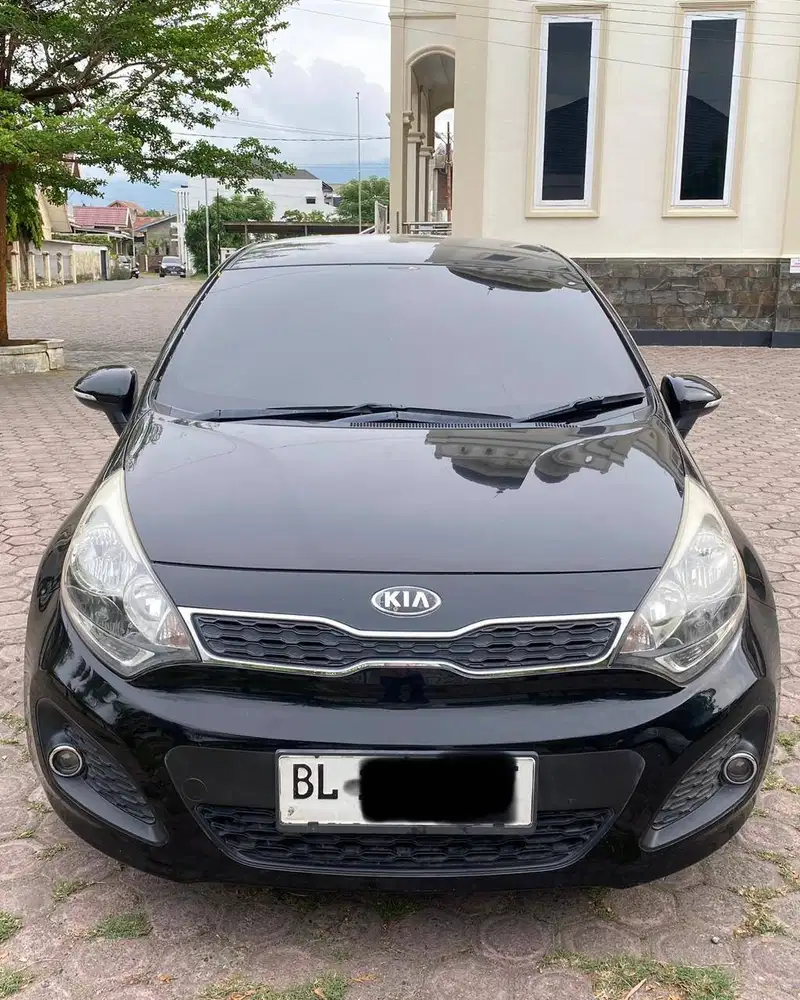DIJUAL KIA RIO A/T 2014 NEGO