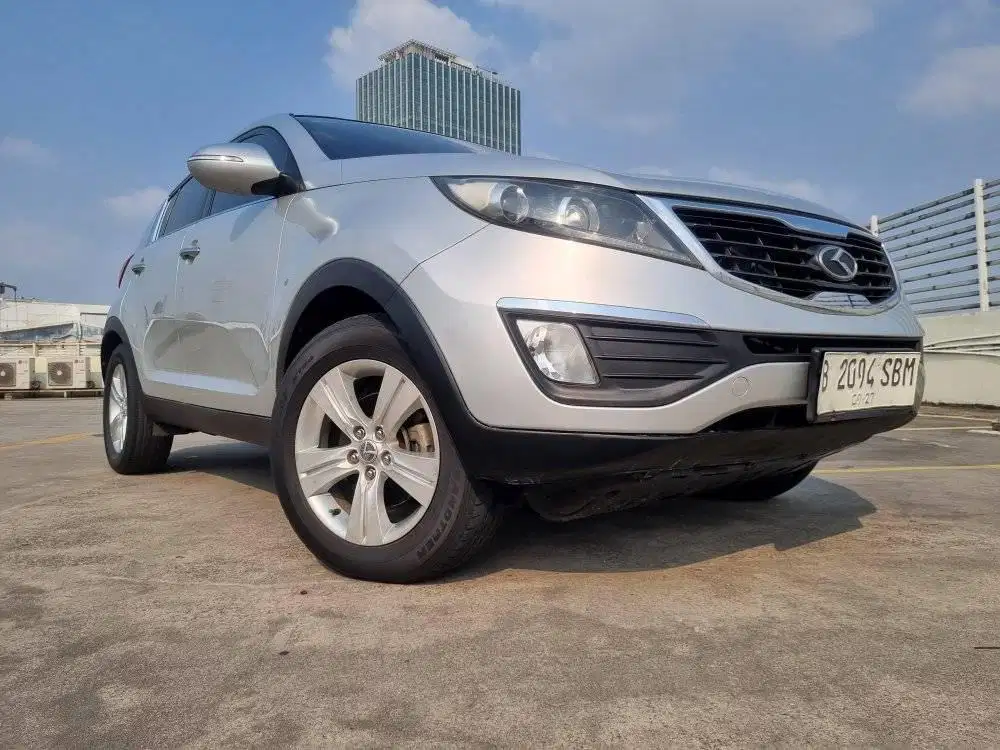 KIA Sportage Type 2.0 SE Matic (terlengkap) th 2012,,keren gan!!