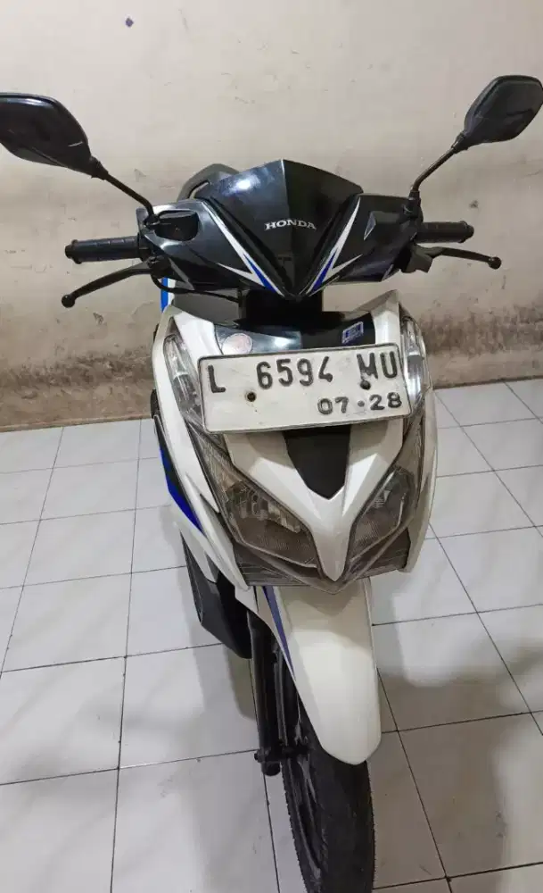 Honda Vario 125 KZR Plat L