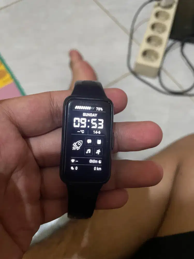 Huawei band 8 Bekas