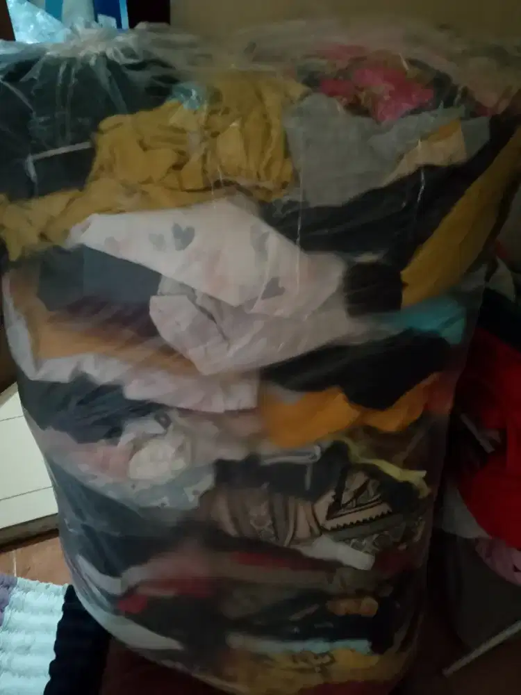 Dijual pakaian campur dewasa dan anak fashion import